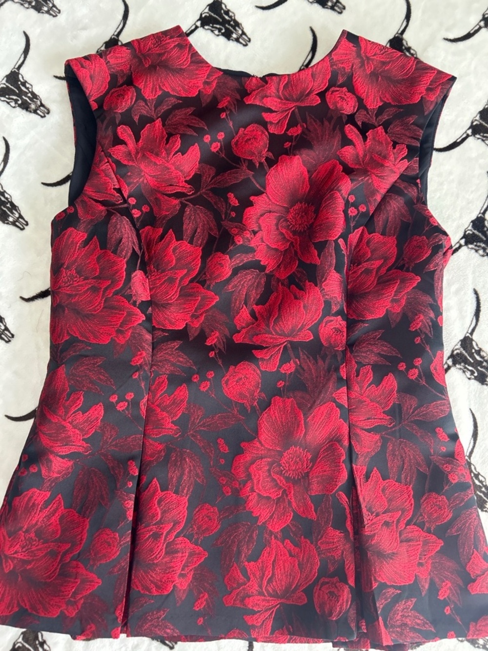Preston & York Red Black Floral Jacquard Sleeveless Top Size 6